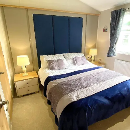 Meadow * 斯卡伯勒